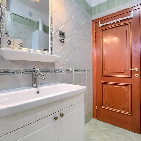 Apartman Dana M *
